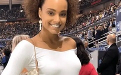 精品成品国色天香卡一卡二